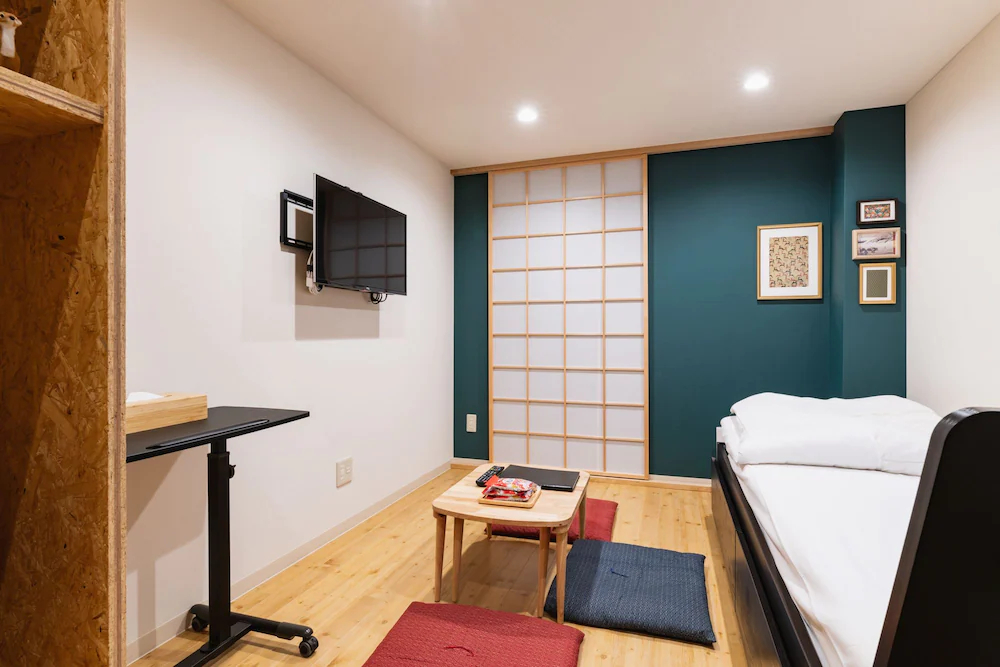 Ten Apartment Hotel