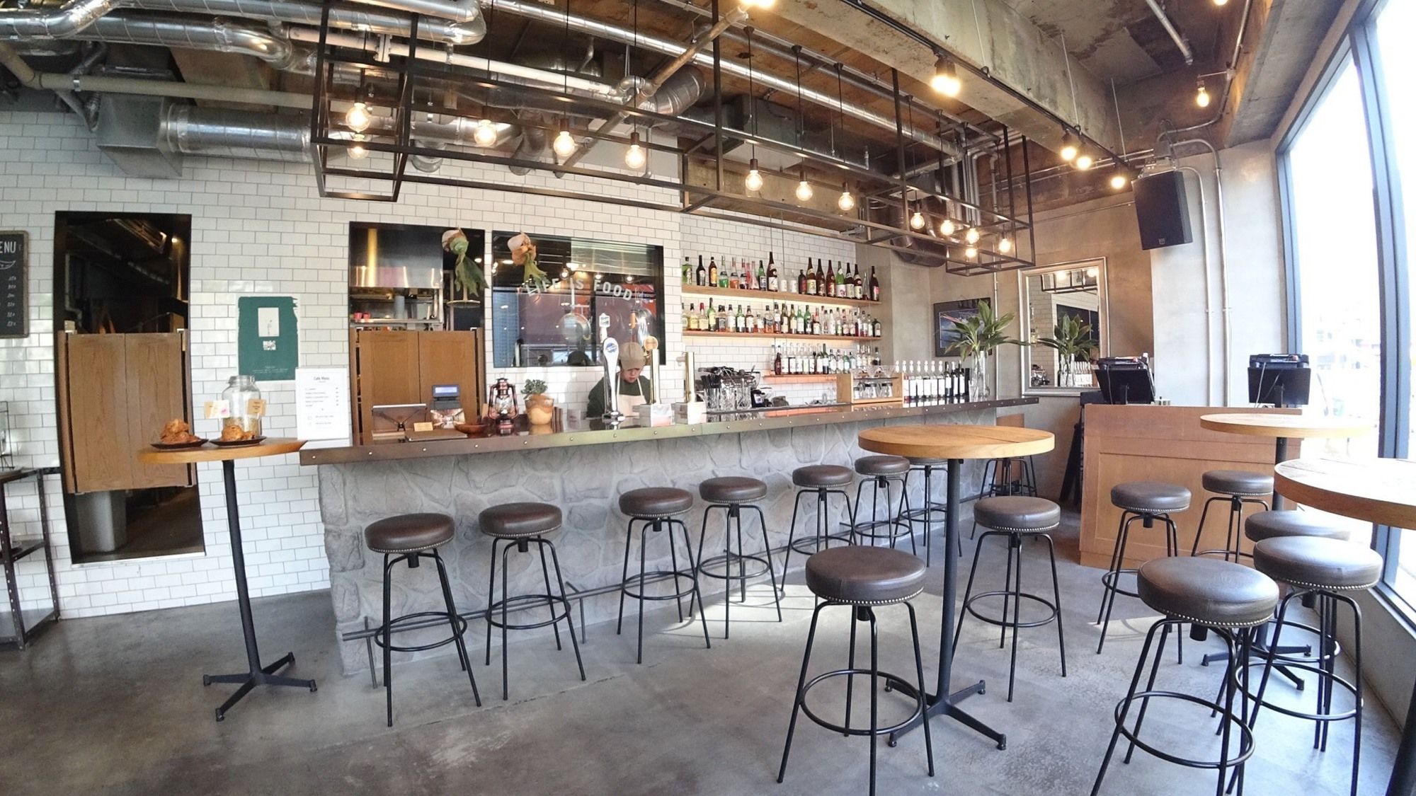 The Life Hostel & Bar Lounge
