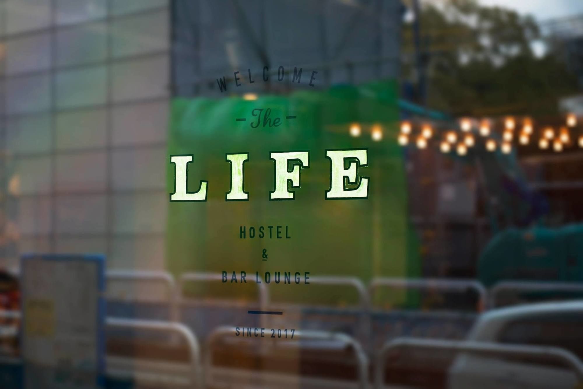 The Life Hostel & Bar Lounge