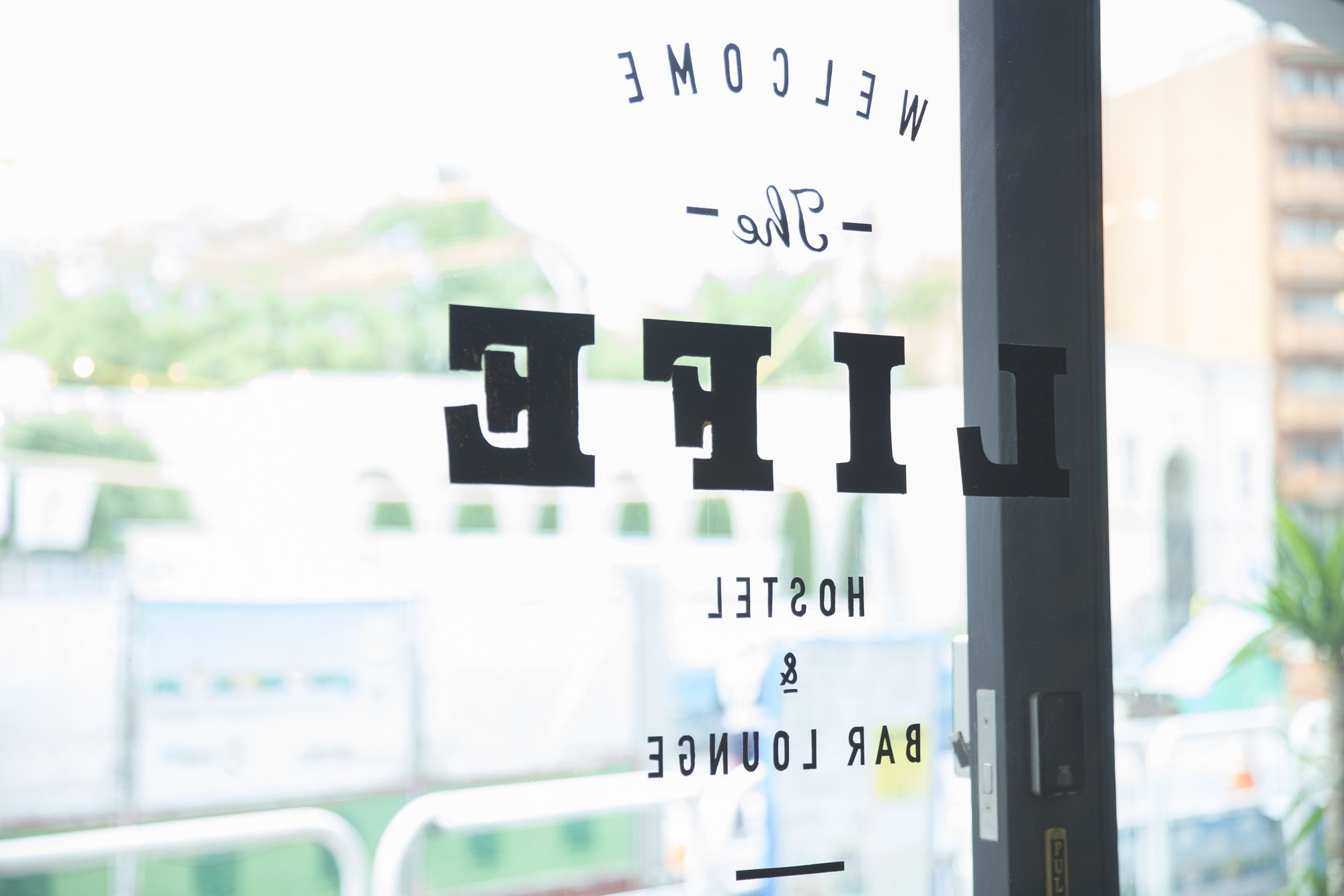 The Life Hostel & Bar Lounge