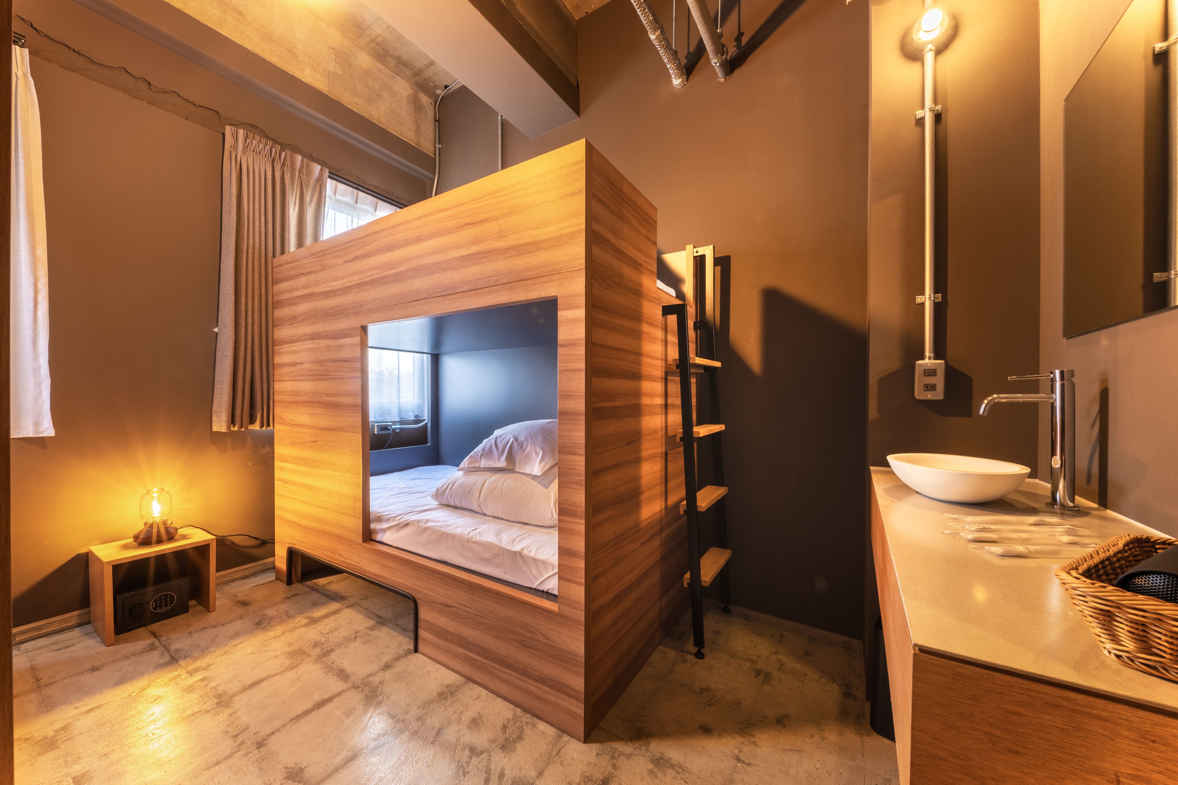 Unplan Fukuoka Hostel