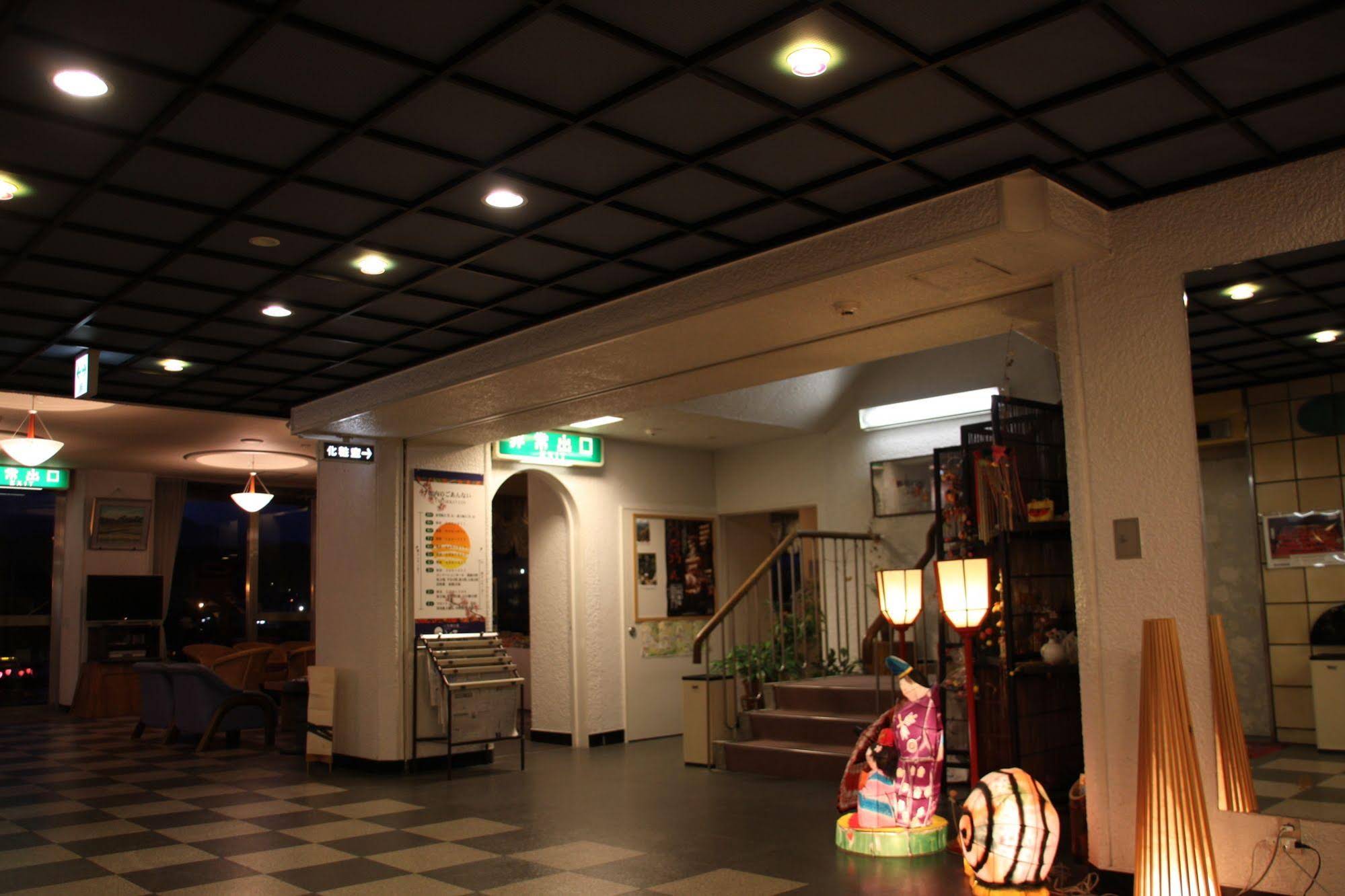 Mikuma Hotel