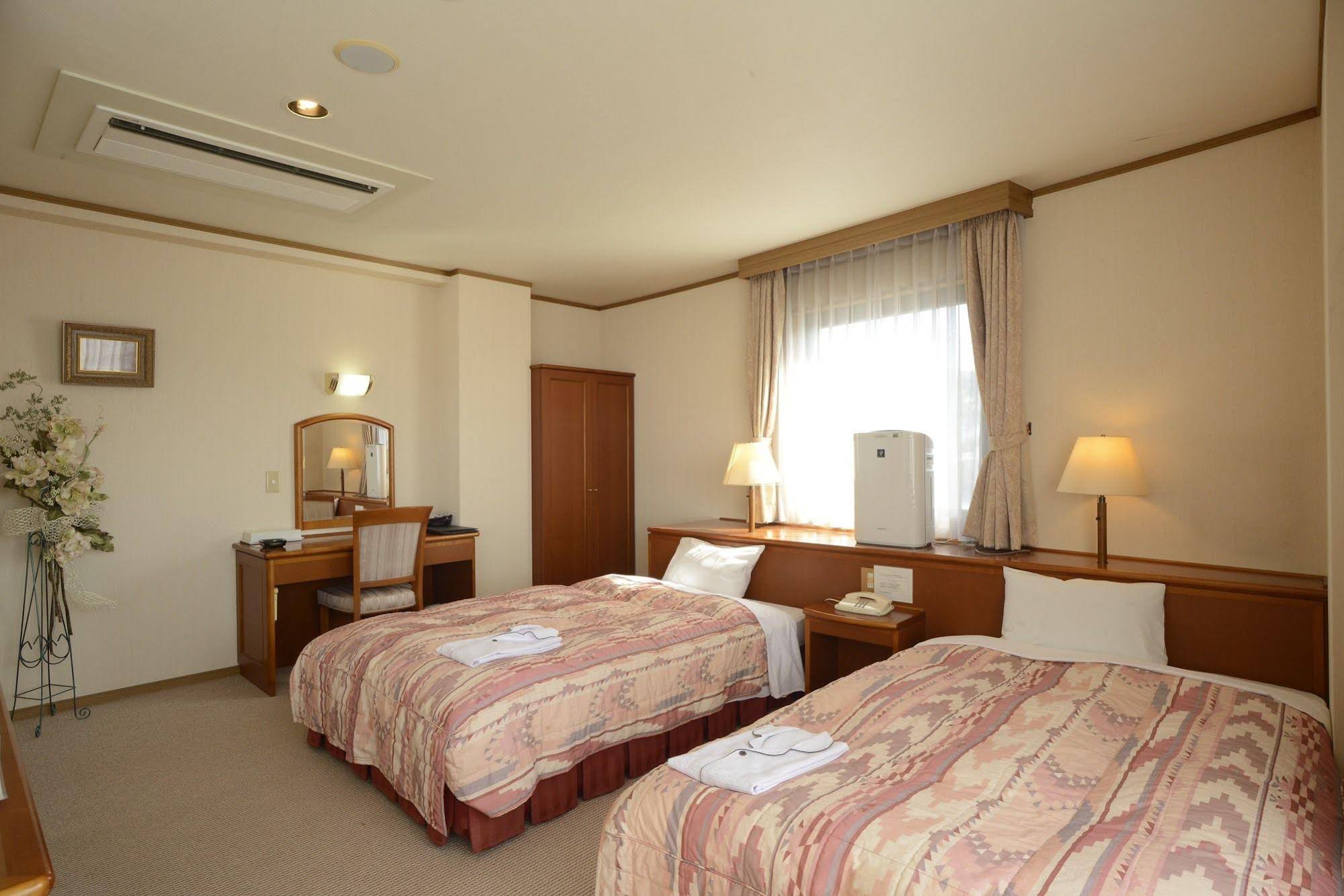Iki Marina Hotel