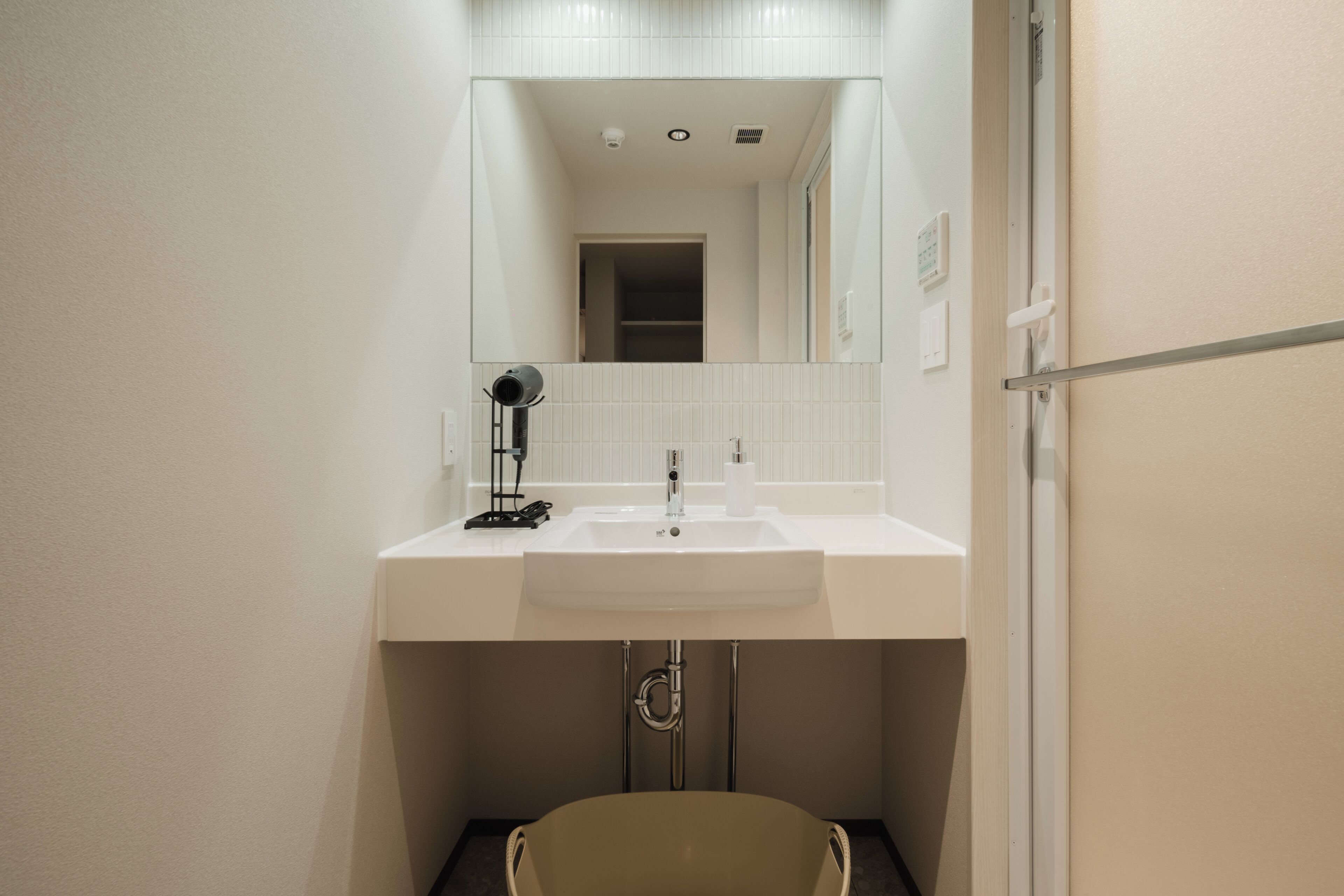 Hotel Ninestates