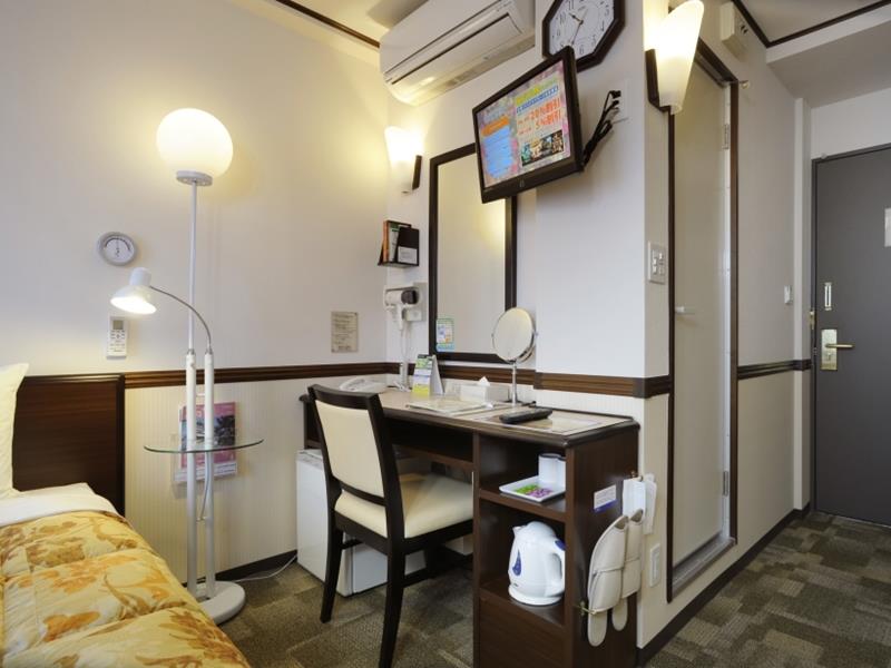 Toyoko Inn Kagoshima-chuo-eki Higashi-guchi