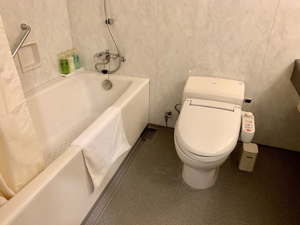 R Hotel Inn Kitakyusyu Airport