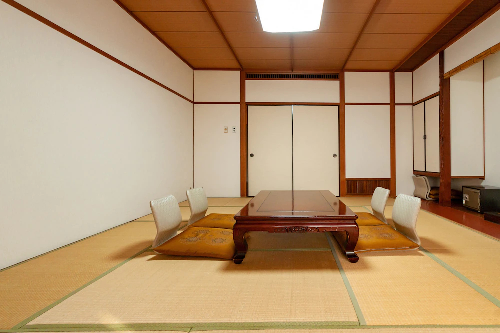 Kikuchi Grand Hotel