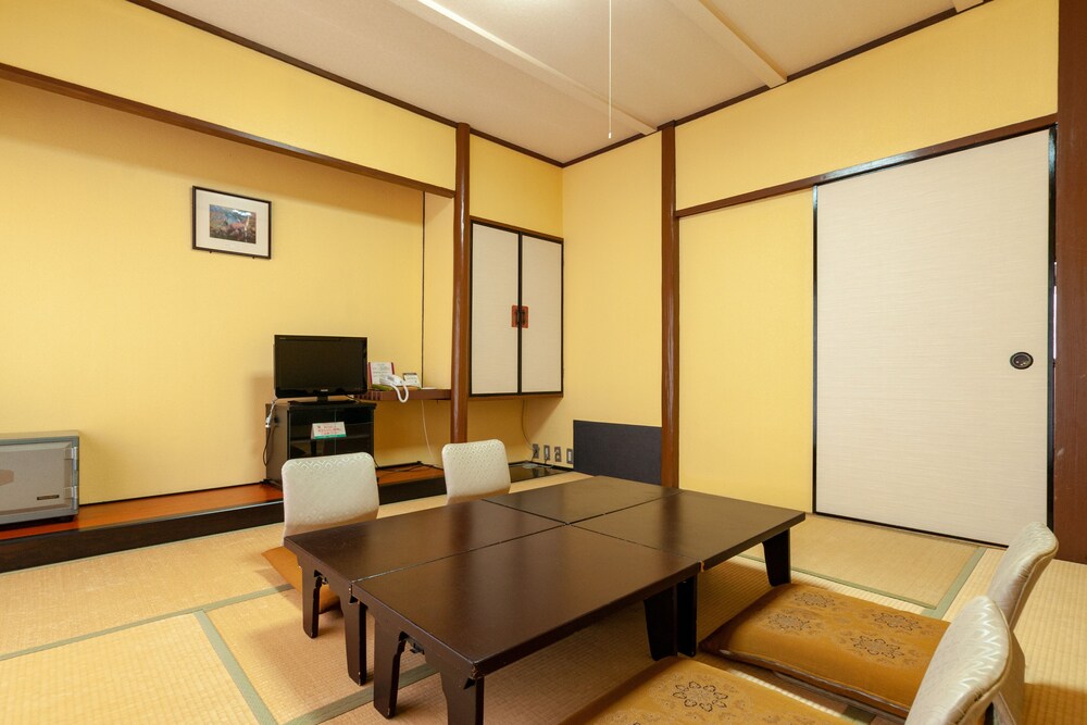 Kikuchi Grand Hotel