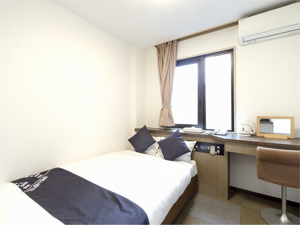 Business Hotel Yanagi Kitakyushu by OYO Rooms