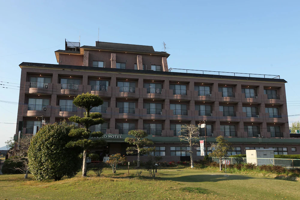 Araki Kanko Hotel