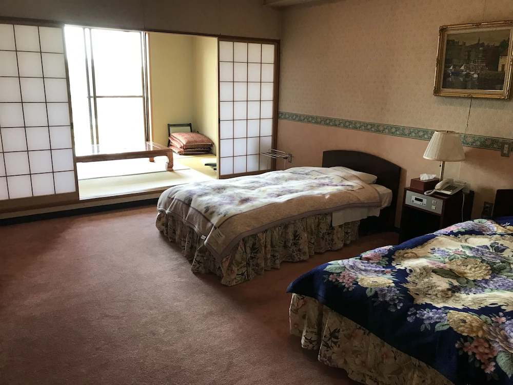 Araki Kanko Hotel