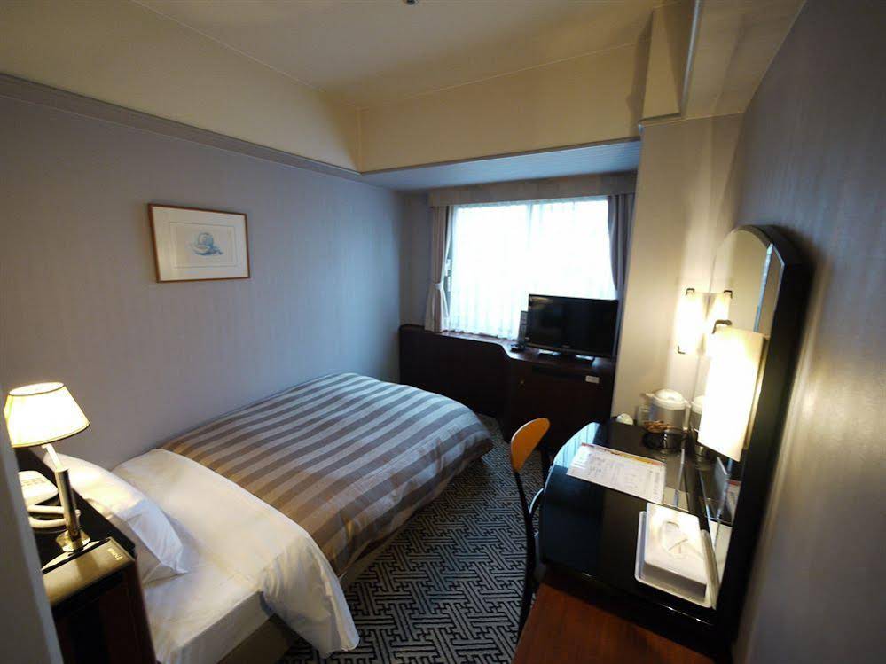 Ark Hotel Kumamotojo Mae