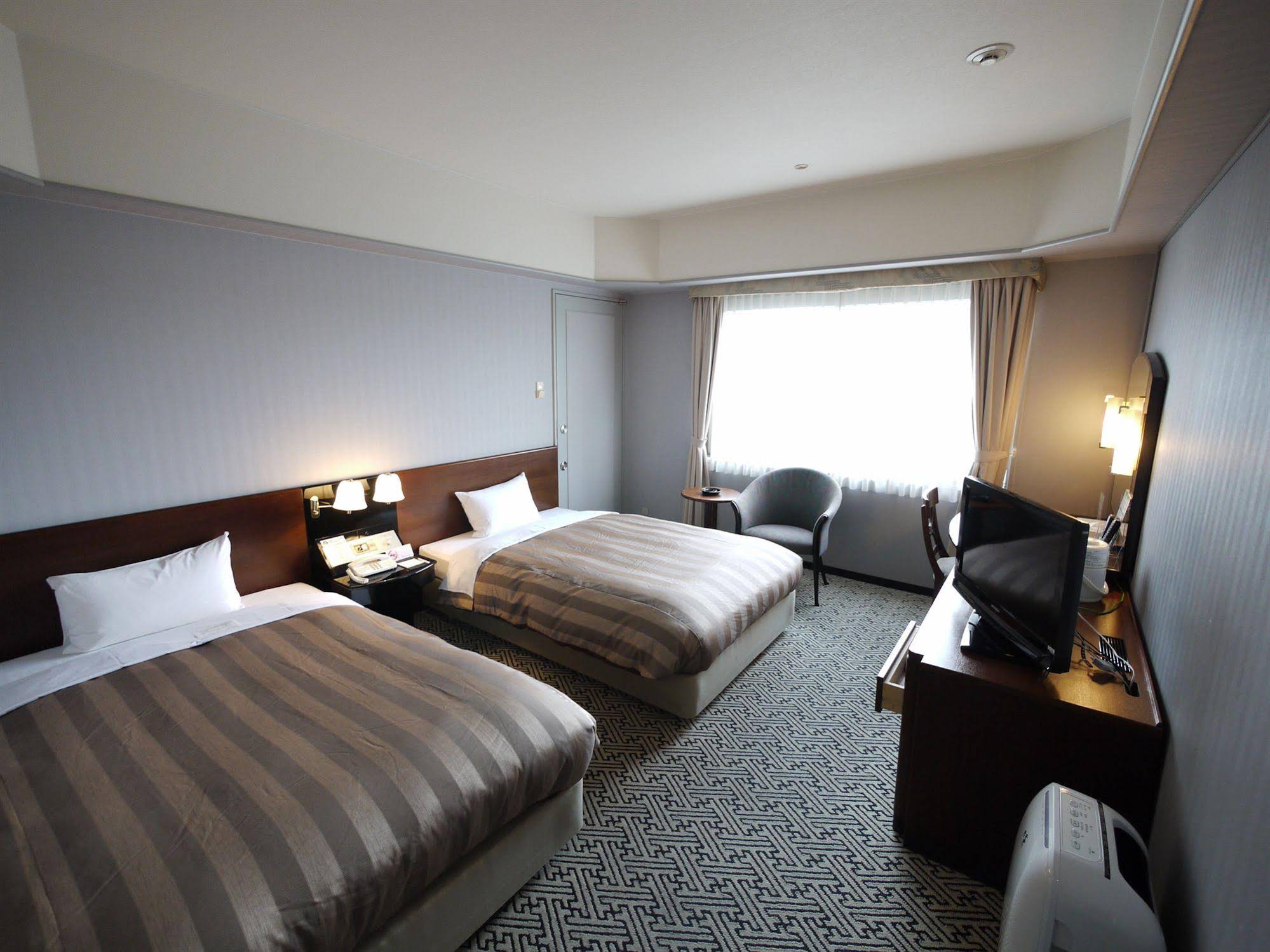 Ark Hotel Kumamotojo Mae