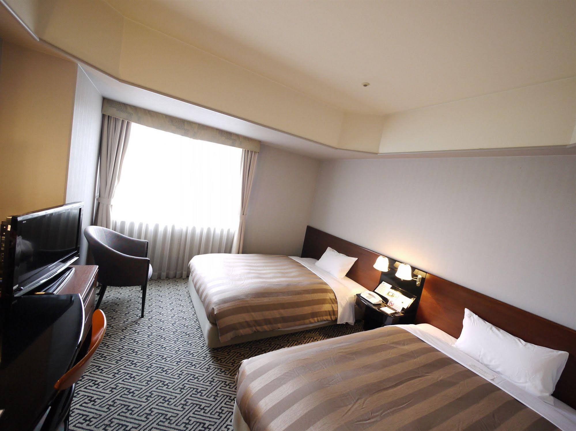 Ark Hotel Kumamotojo Mae
