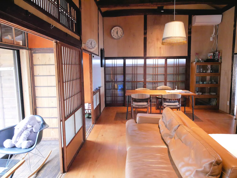 Sumitsugu House West