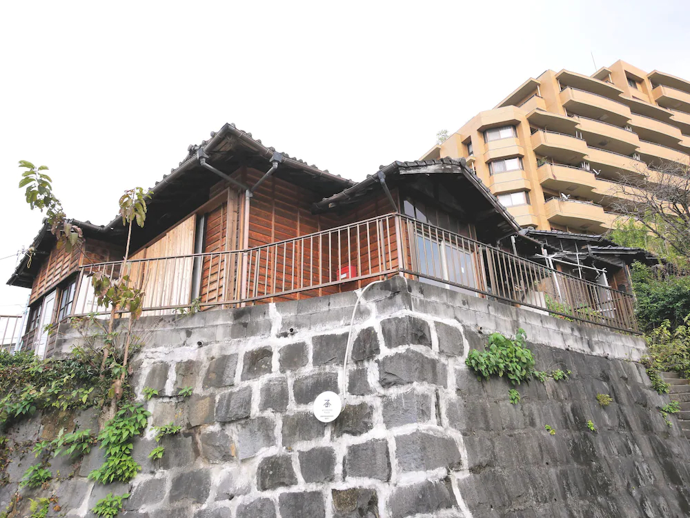 Sumitsugu House West