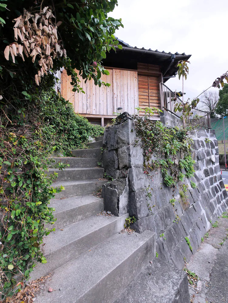 Sumitsugu House West