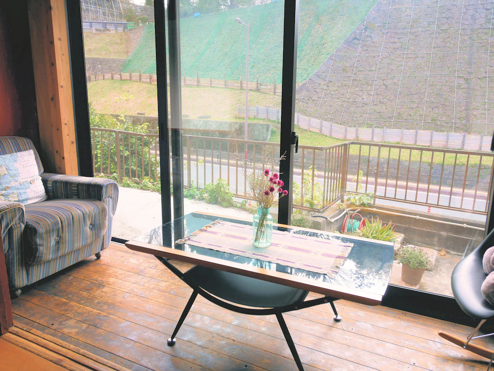 Sumitsugu House West