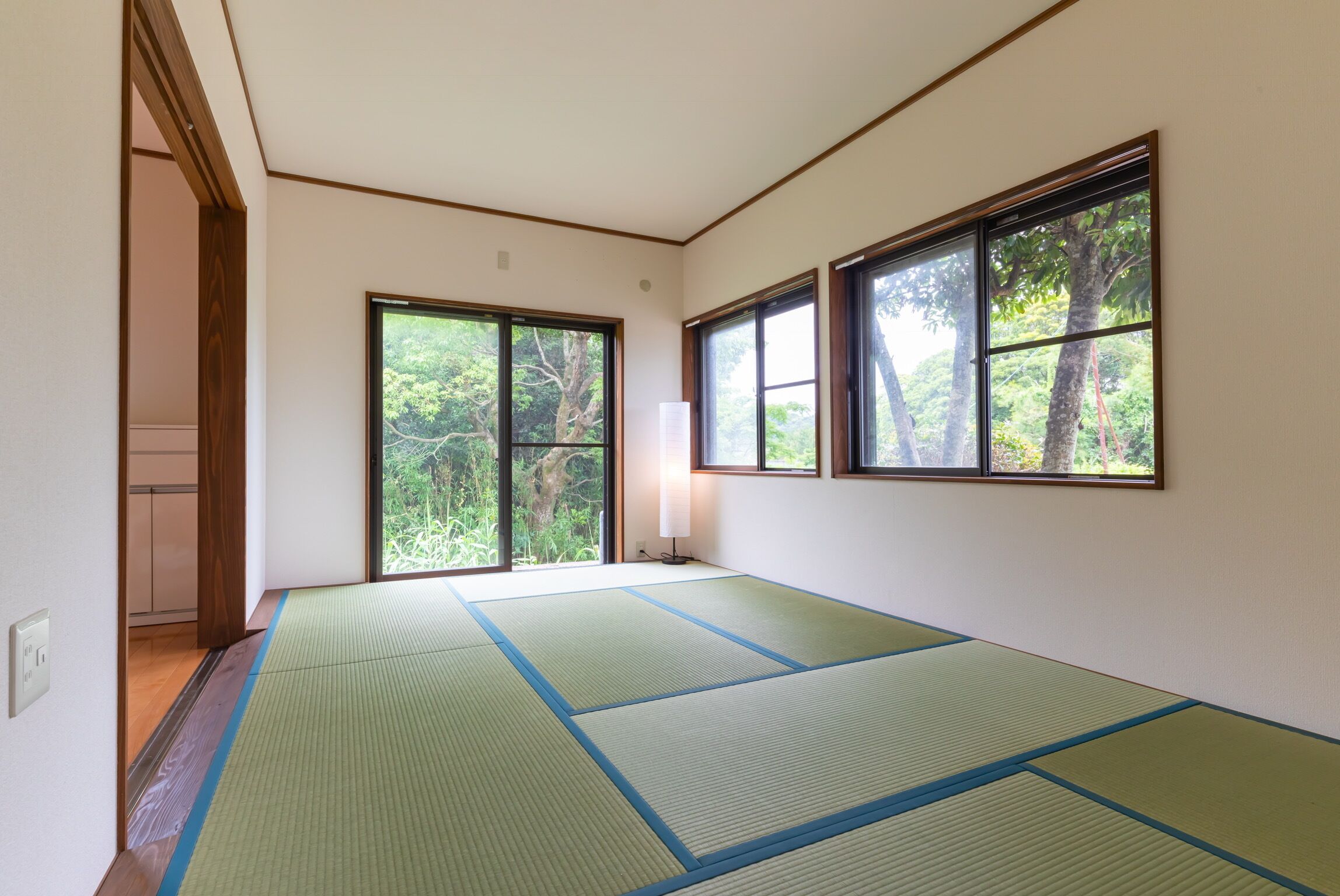 Sasayakanaouchi Takamatsu Kushima