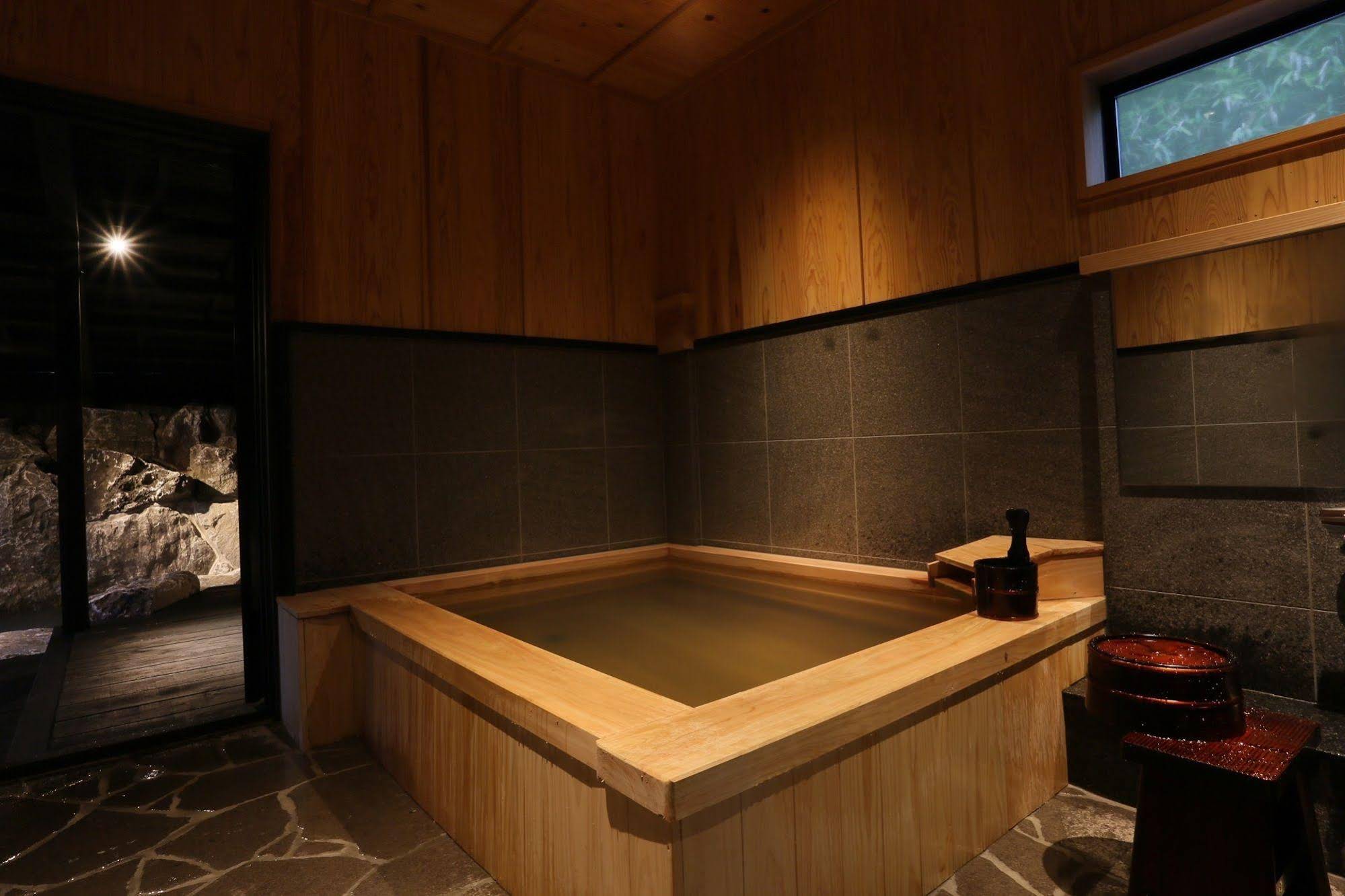 Kurokawa Onsen Gosho Gekkoju