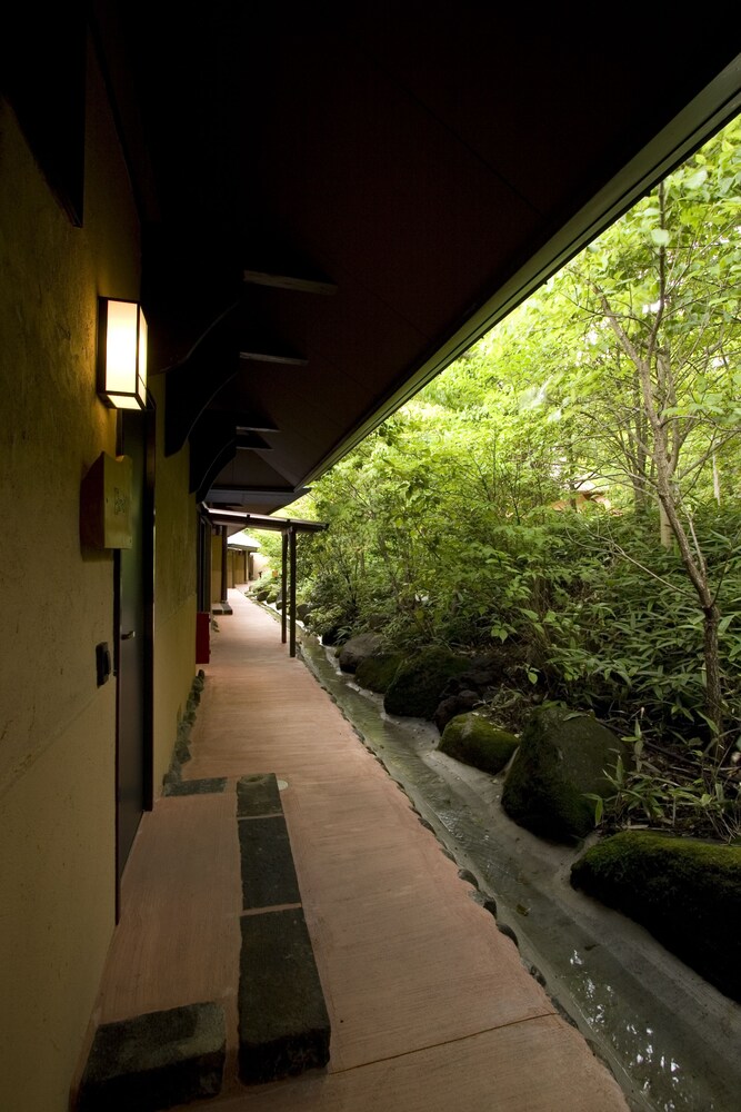 Satonoyu Waraku