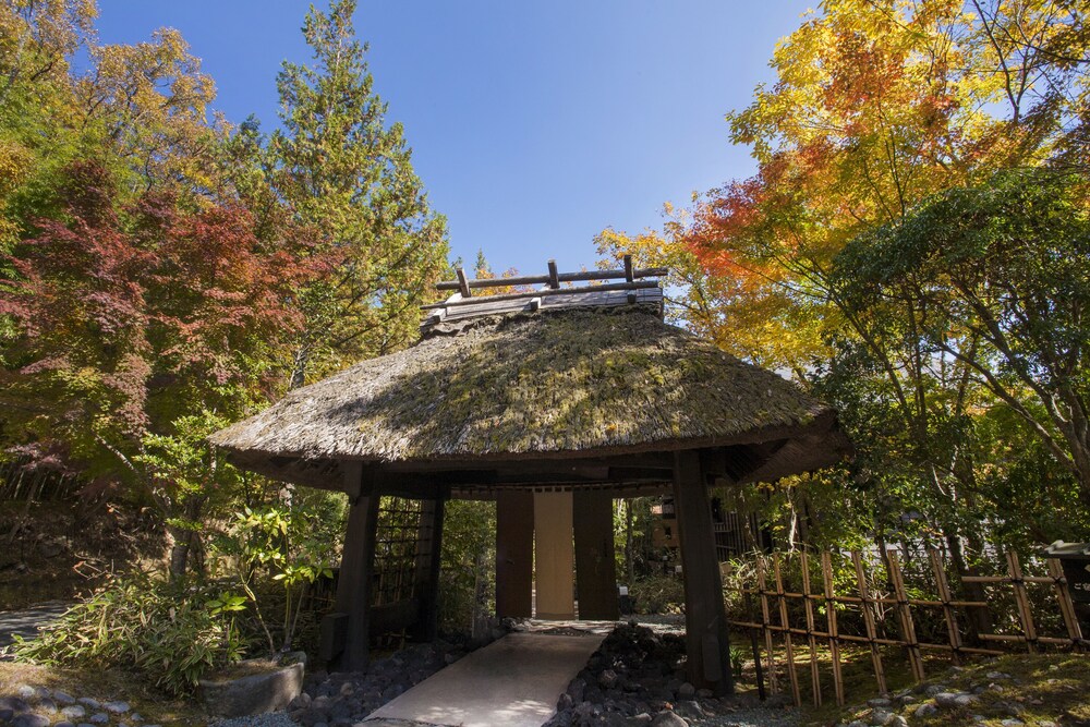 Satonoyu Waraku