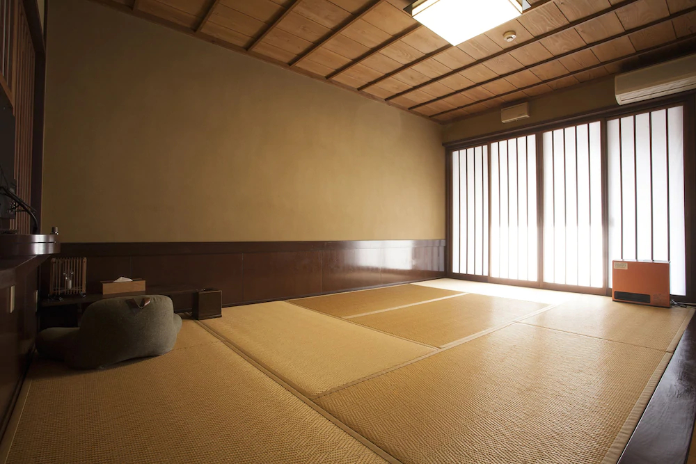 Satonoyu Waraku