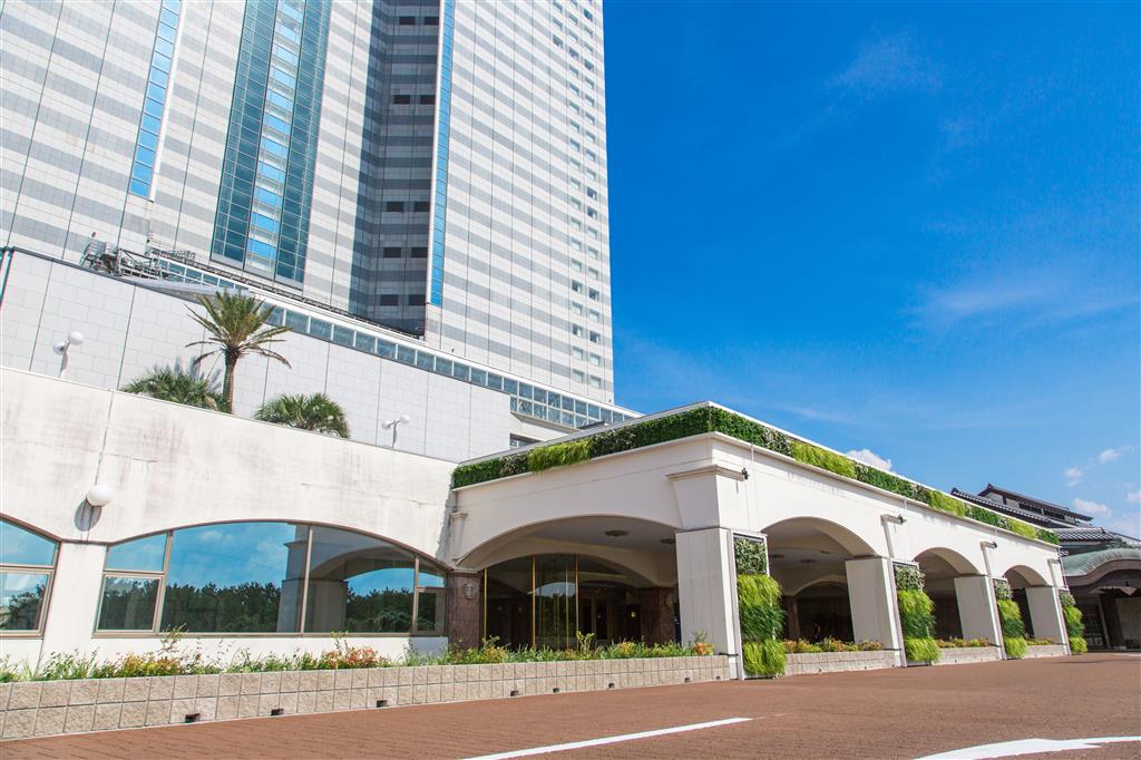 Phoenix Seagaia Ocean Tower