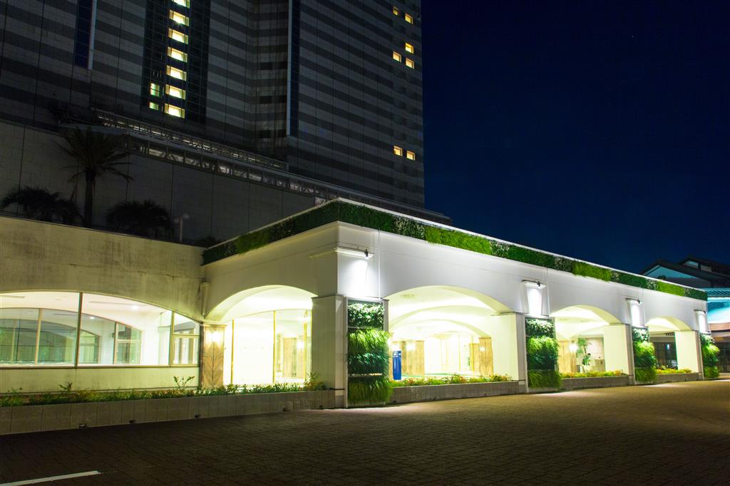 Phoenix Seagaia Ocean Tower