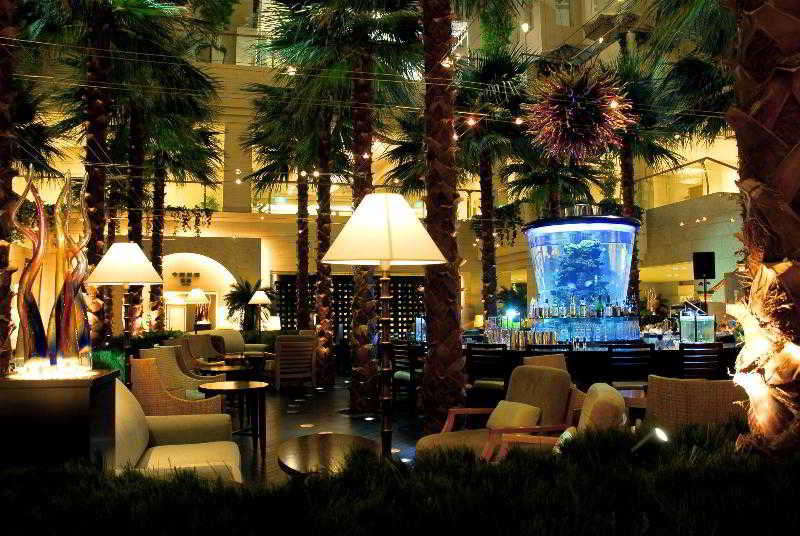 Phoenix Seagaia Ocean Tower