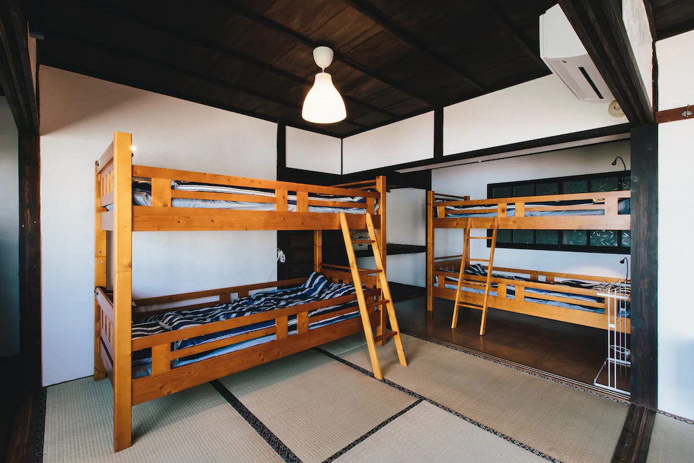 Hostel Dockhouse