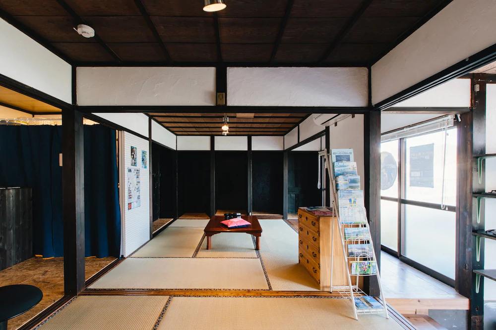Hostel Dockhouse