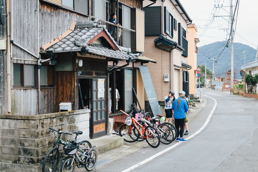 Hostel Dockhouse
