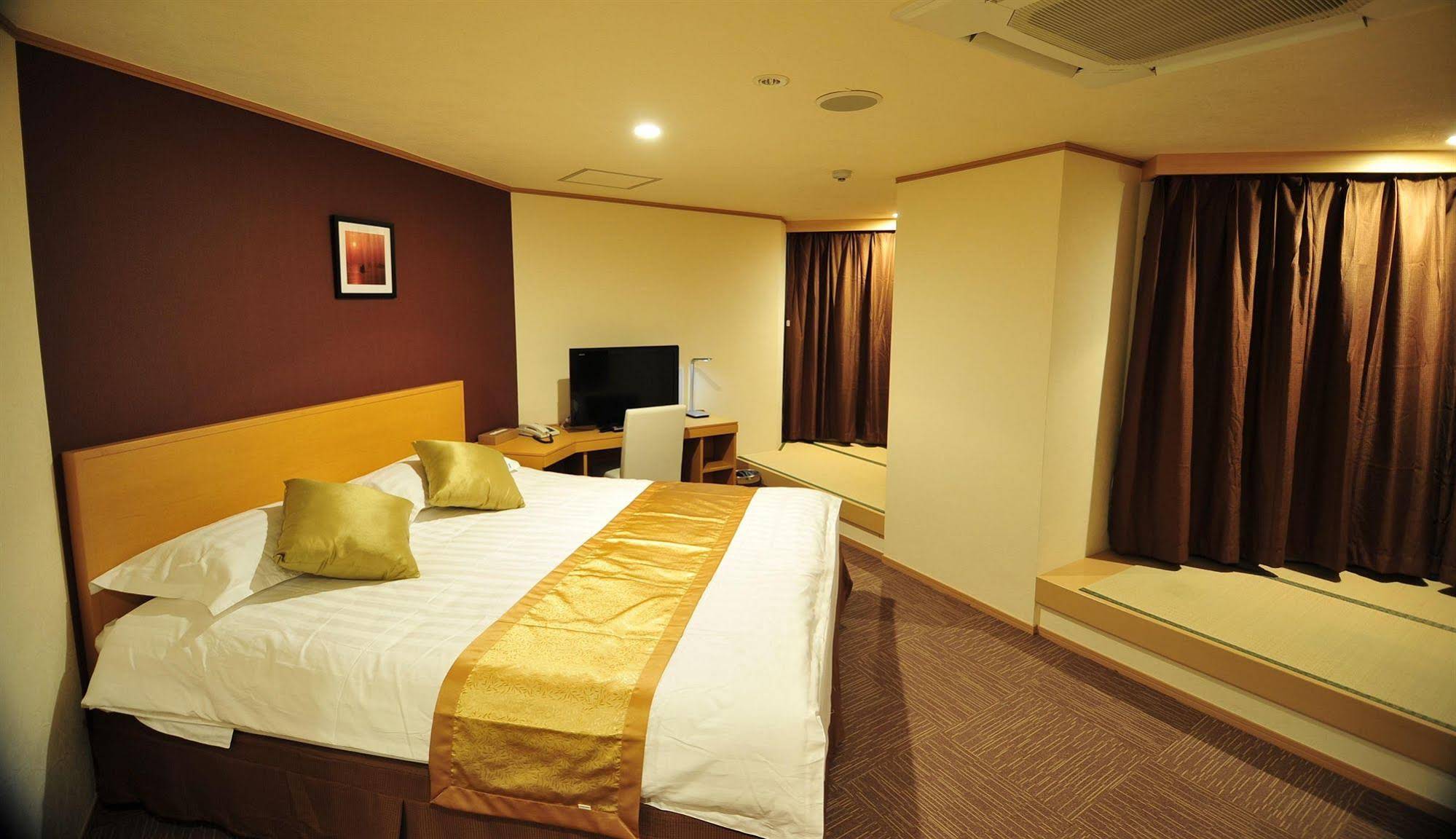 Hotel Marine World