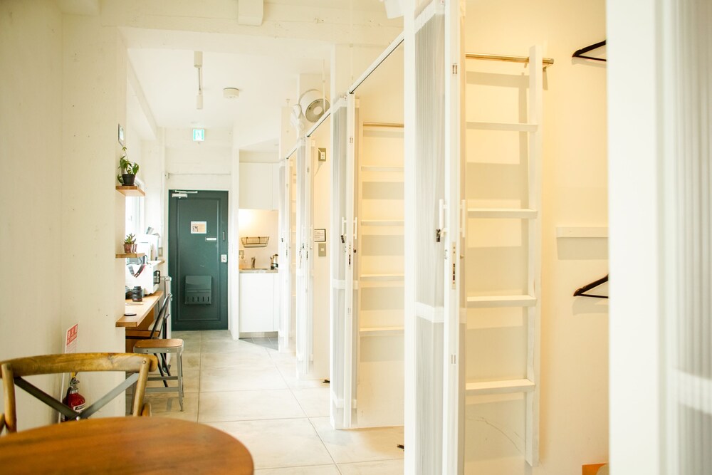Route - Cafe and Petit Hostel