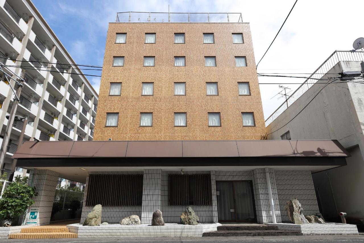 Nobeoka Washington Hotel by OYO Rooms