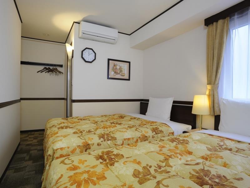 Toyoko Inn Sasebo Ekimae