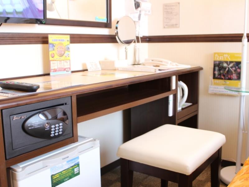 Toyoko Inn Sasebo Ekimae
