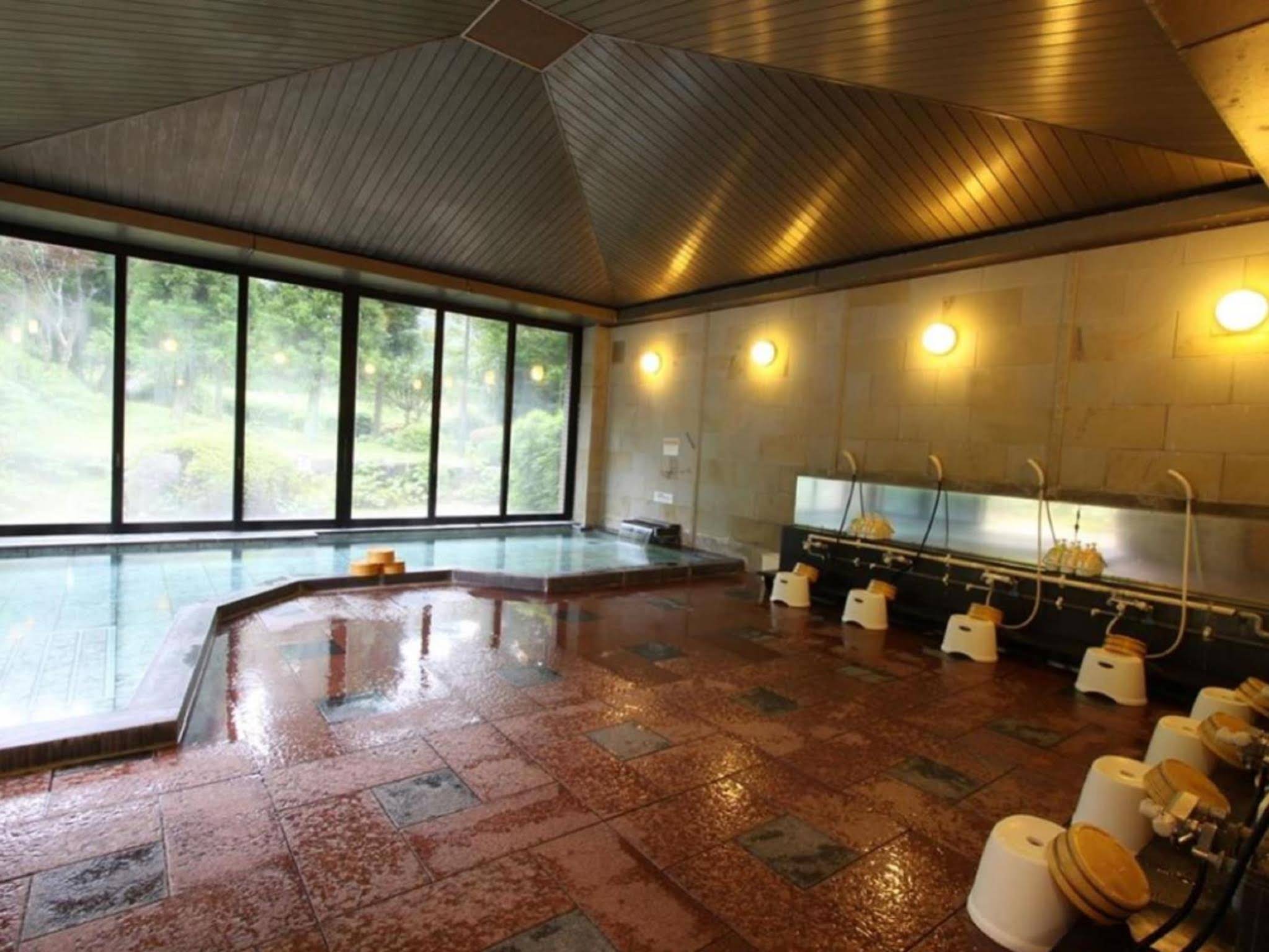 Takeo Century Hotel