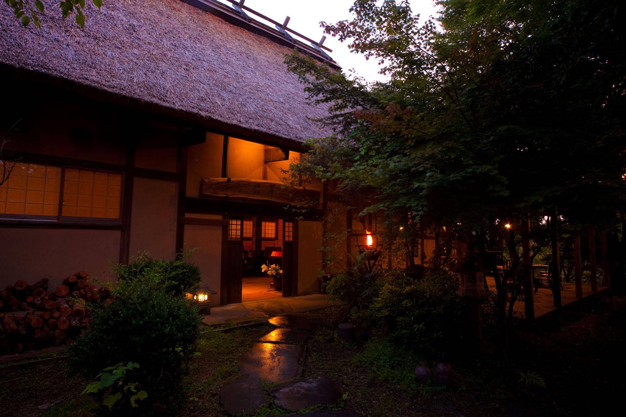 Shukubo Kawaseminoshou - The Kingfisher Resort