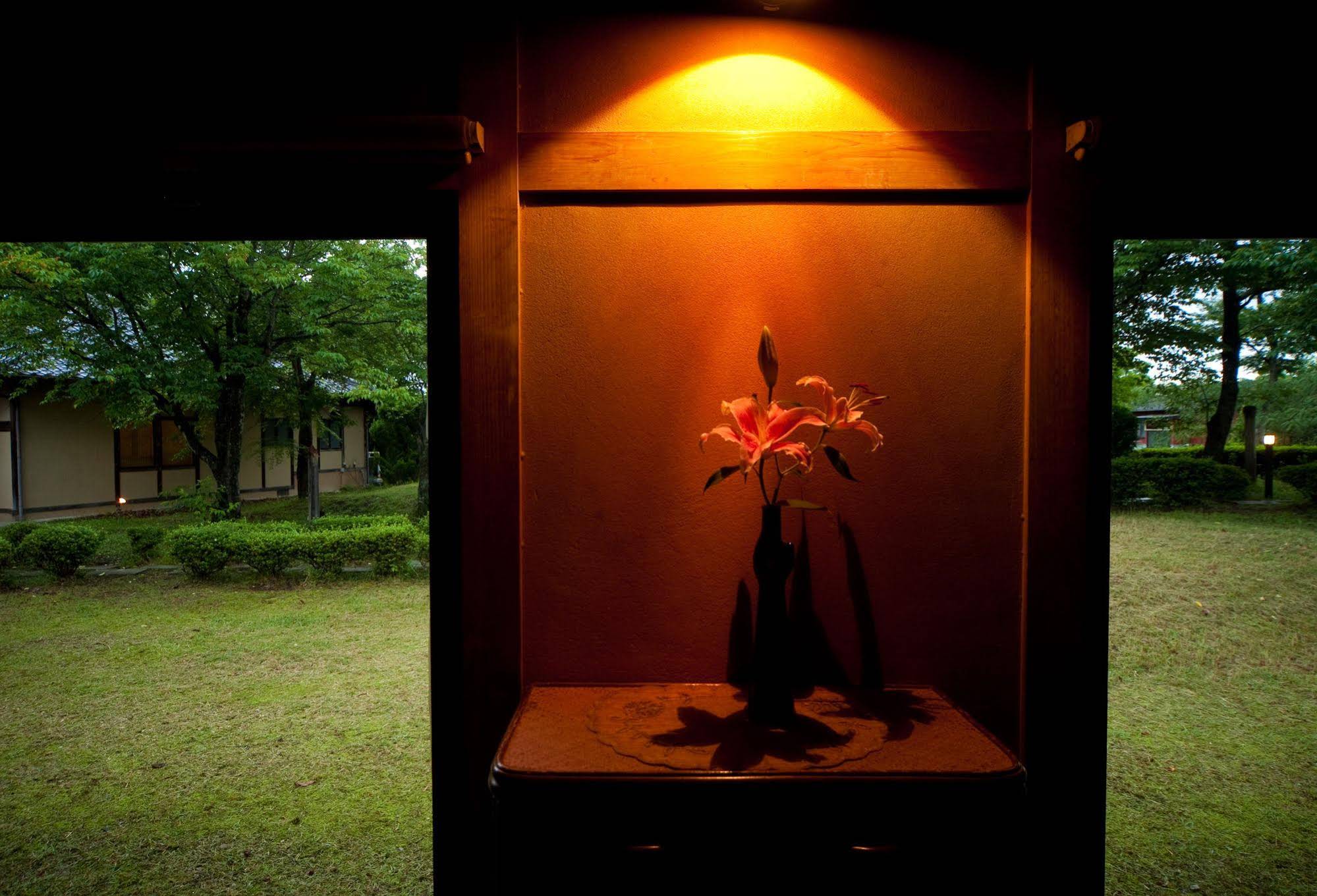 Shukubo Kawaseminoshou - The Kingfisher Resort