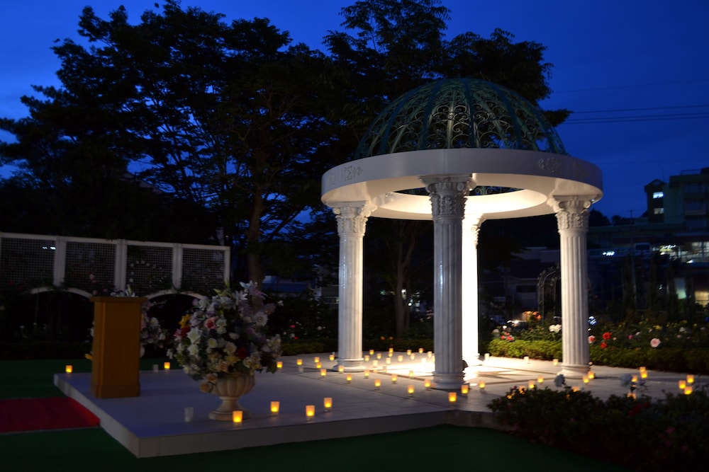 Hotel Shirasagi