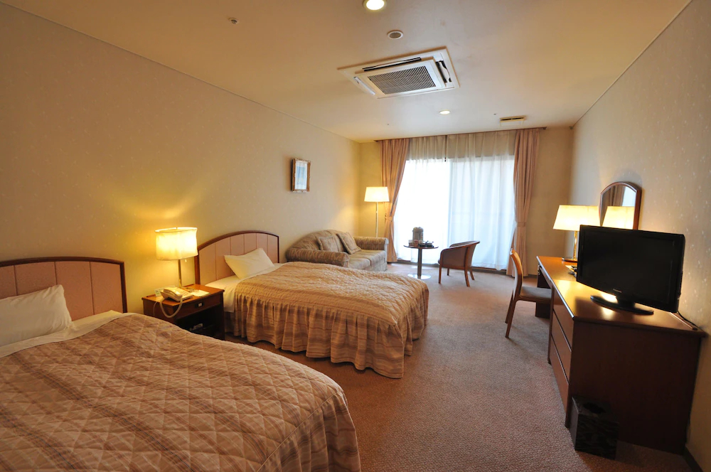 Hotel Shirasagi
