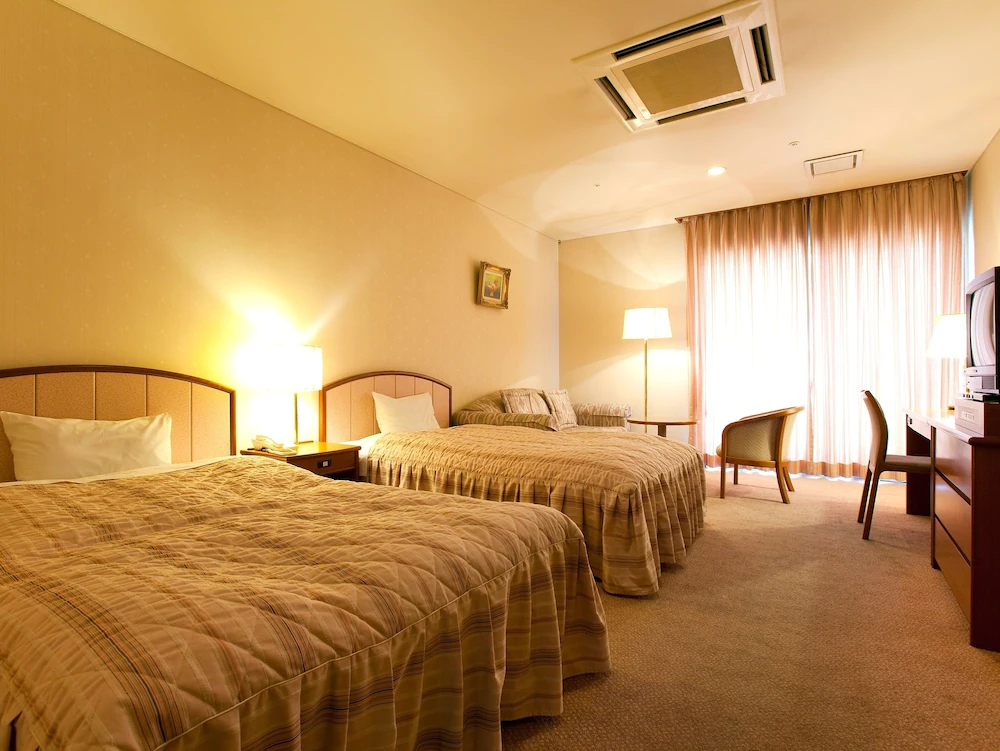 Hotel Shirasagi