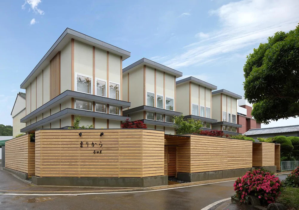 Yoshidaya