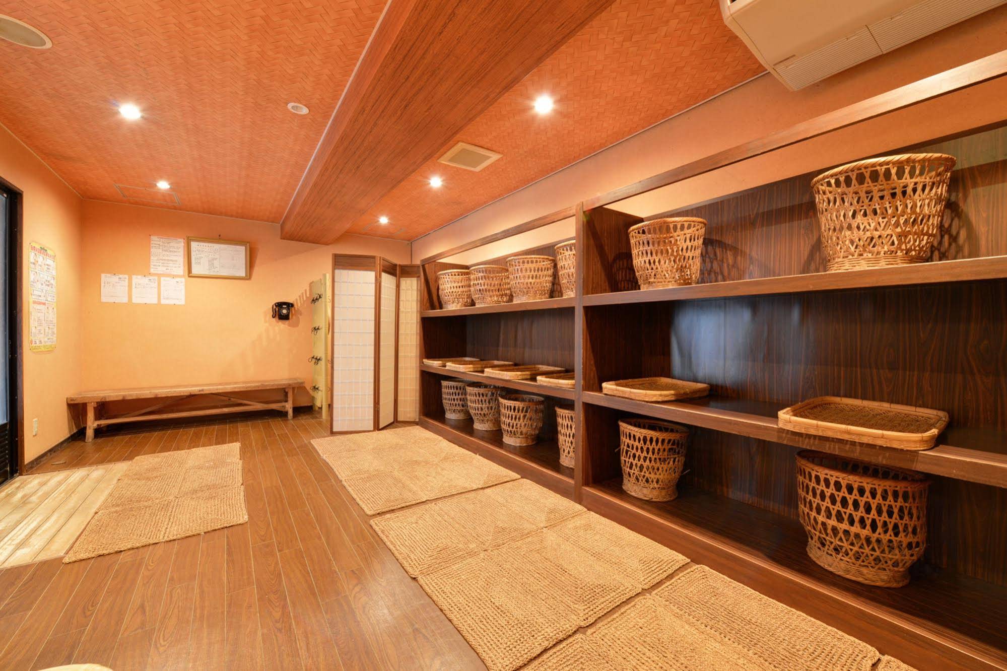 Hinagu Onsen Kinparo