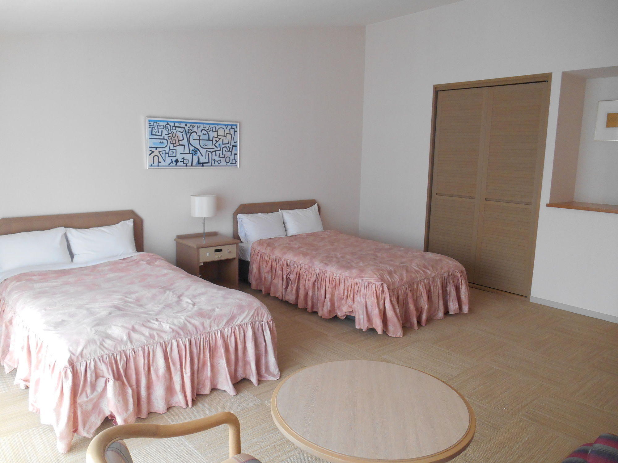Benikea Yufuin Kinrinko Hotel Museum