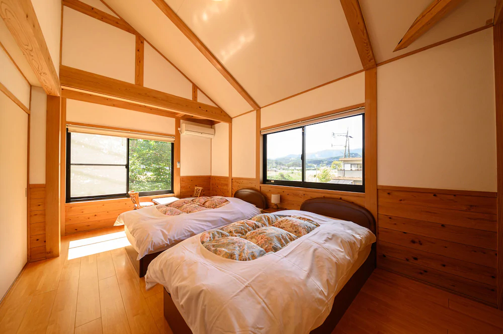 Yufuin Flore House