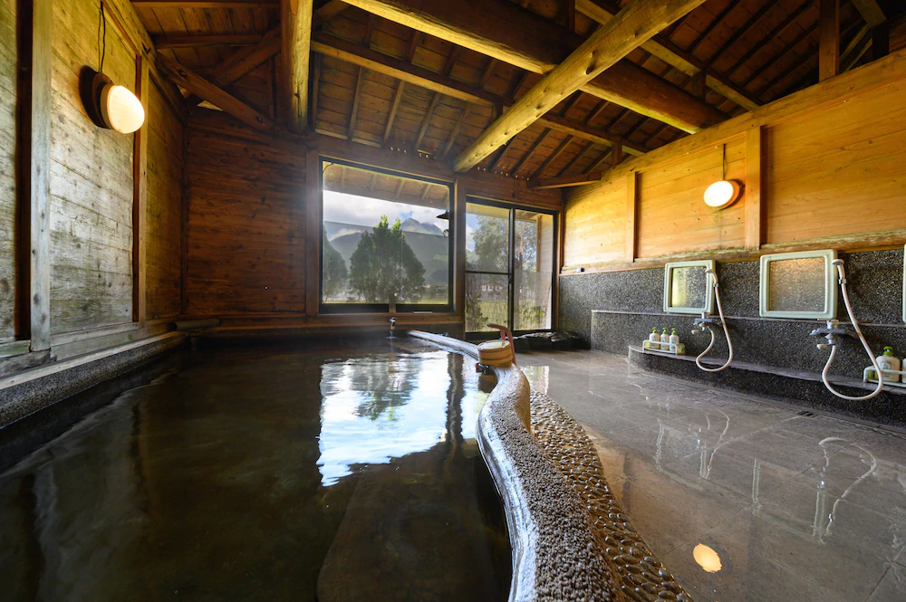 Yufuin Flore House
