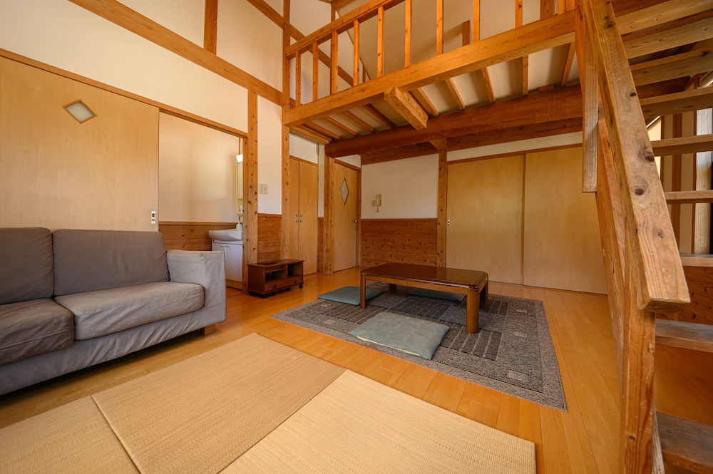 Yufuin Flore House